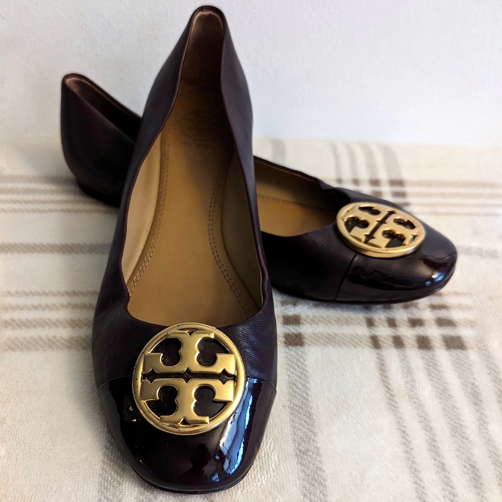 Tory Burch Chelsea Cap-Toe Leather Ballet Flat